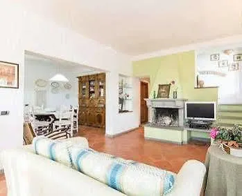 Poggio Oliva 3*